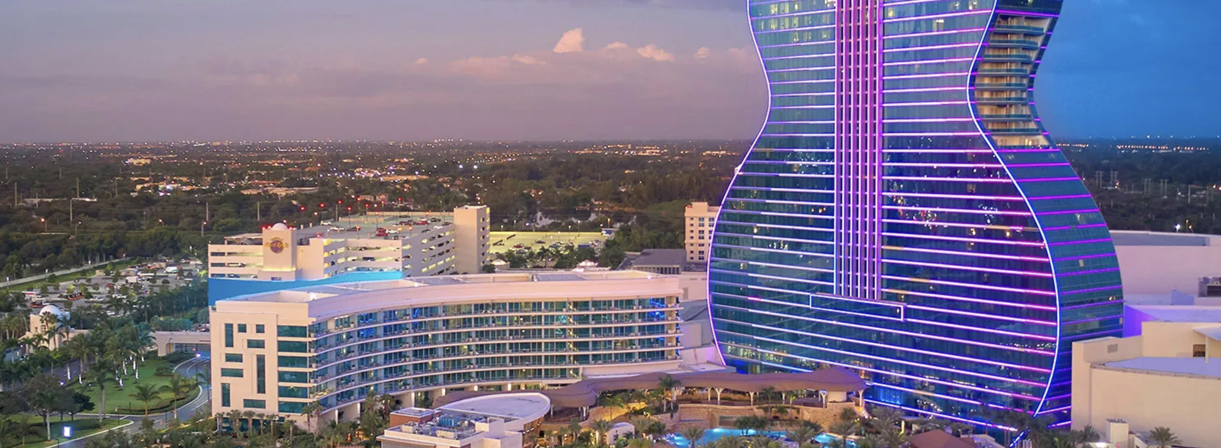 The Guitar hotel in Florida - Hard Rock Holly