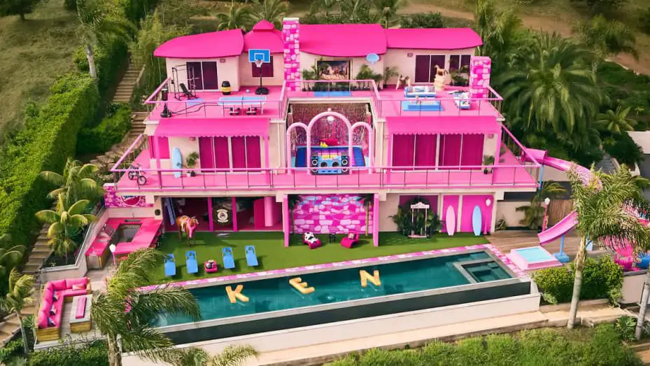 BarbieDreamHouse