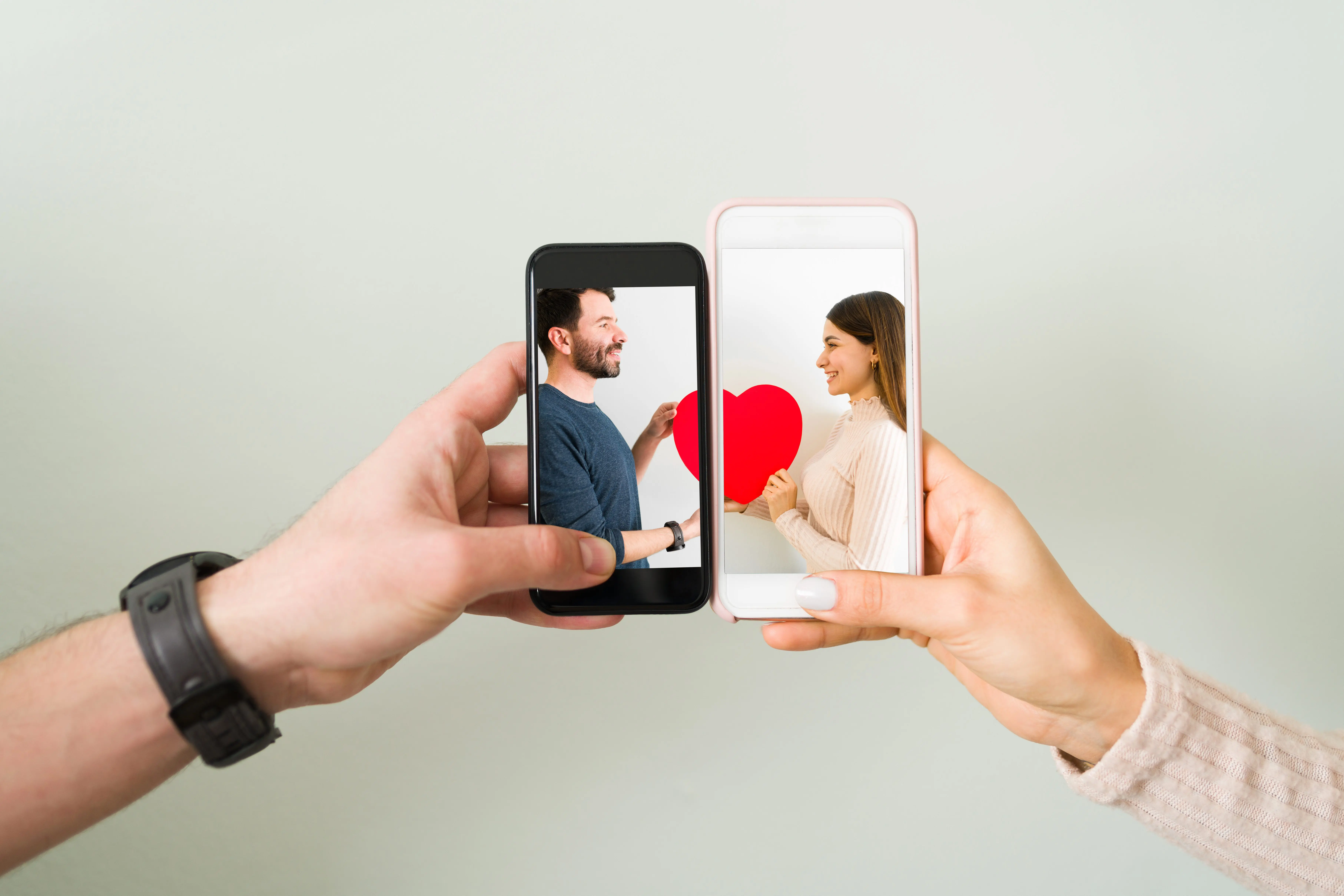 SFL Media The Growing Role of Dating Apps in Fostering Non-traditional Relationship Structures in Miami