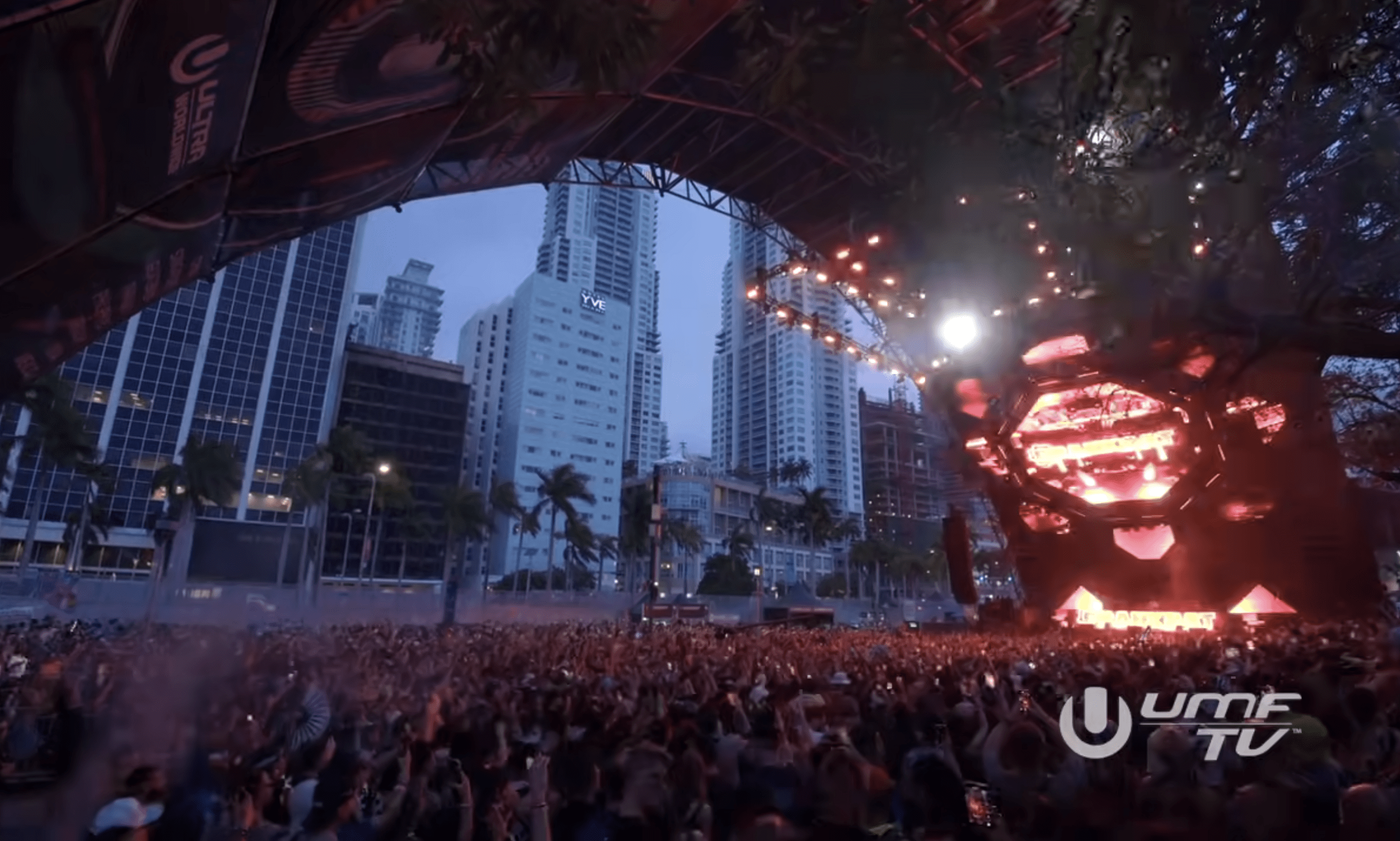 Crankdat at Ultra