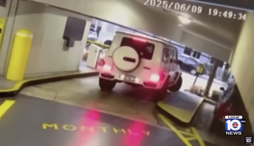 G-Wagon stolen in Fort Lauderdale