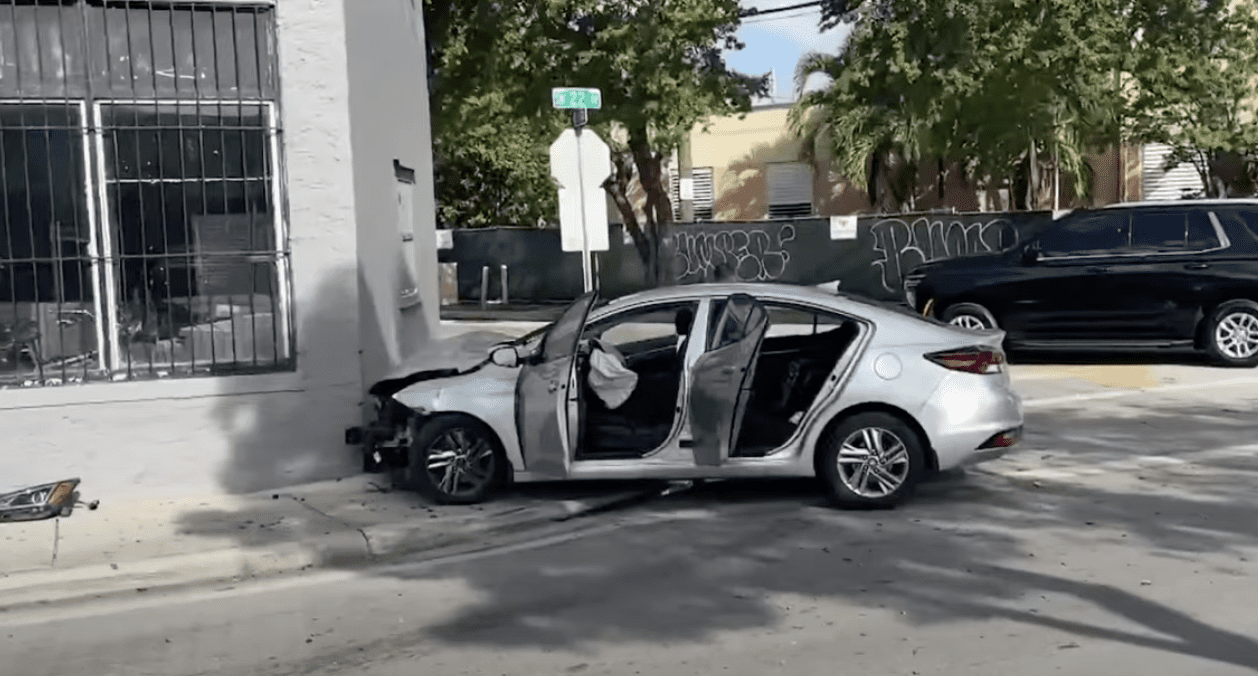 Miami carjacking restaurant