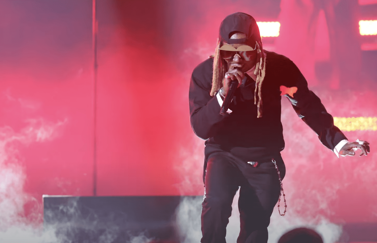 Lil Wayne Cancels Concert Due to “Unforeseen Illness”