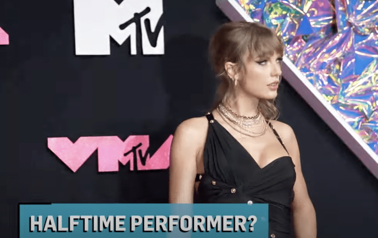 Taylor Swift Perform at Super Bowl Halftime Show