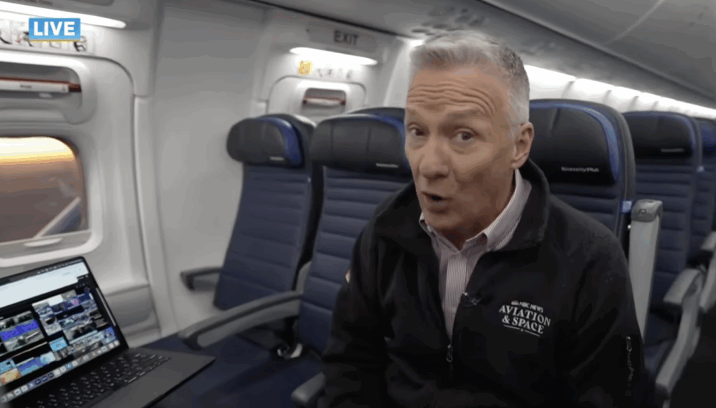 United Airlines Starlink