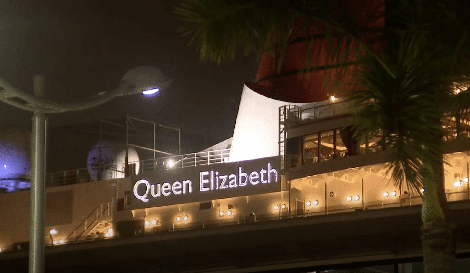 Queen Elizabeth cruise ship