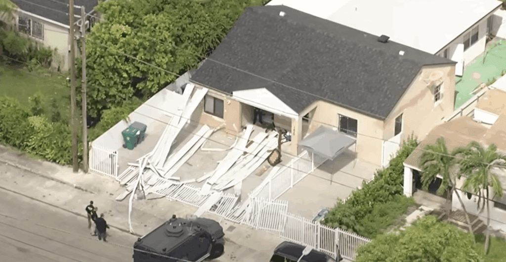 2 Miami police officers shot