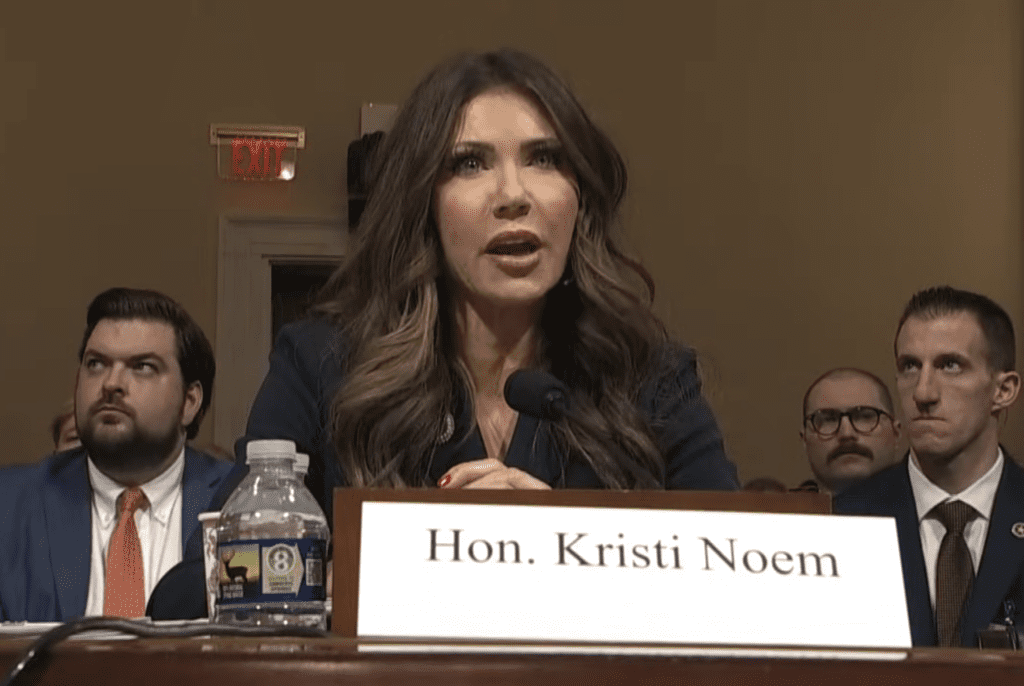 Kristi Noem
