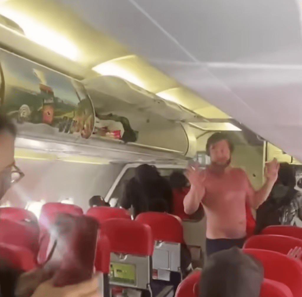 Drunk Passenger Ejected From Flight
