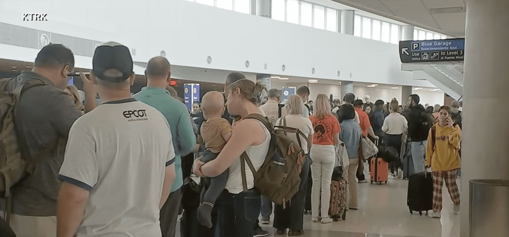Long lines spring break airports