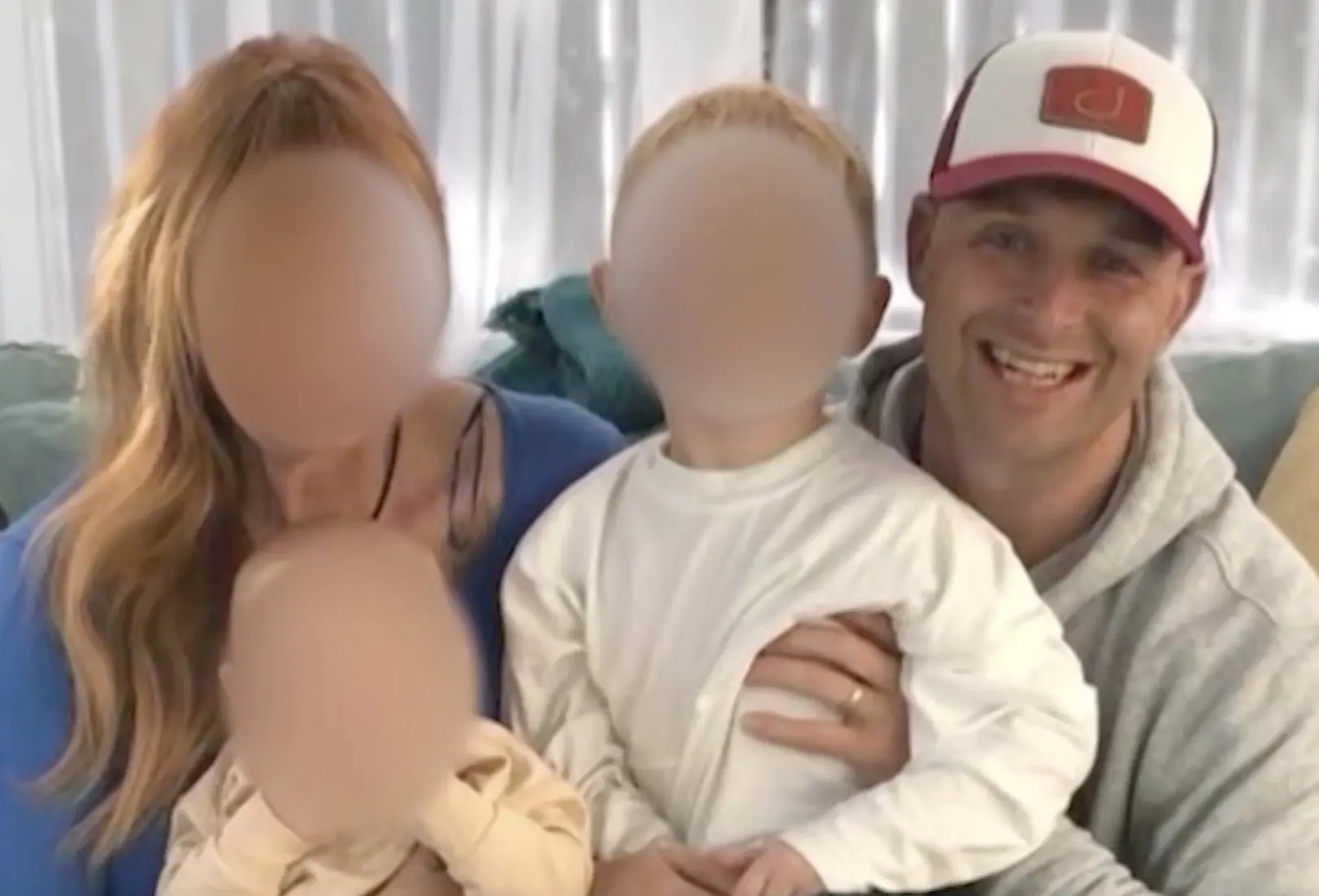 Father dies saving children from rip current in Florida