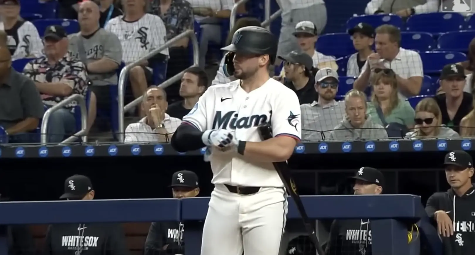 MLB Baesball