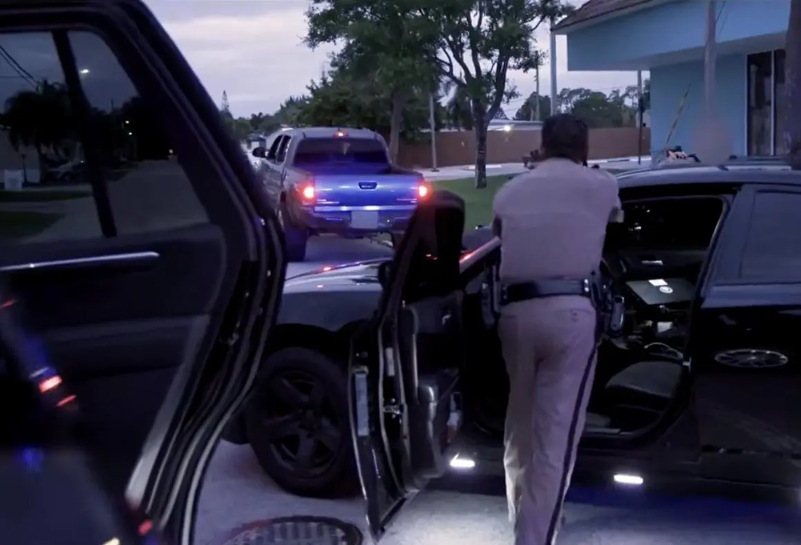 Video shows ICE taking down suspect MS-13 gang member in Florida