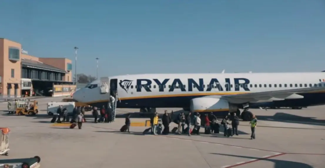 Ryanair Plane
