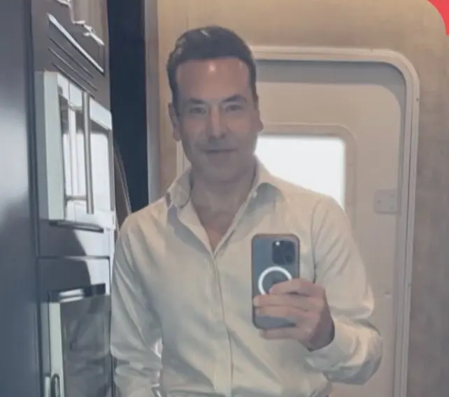 Rick Hoffman