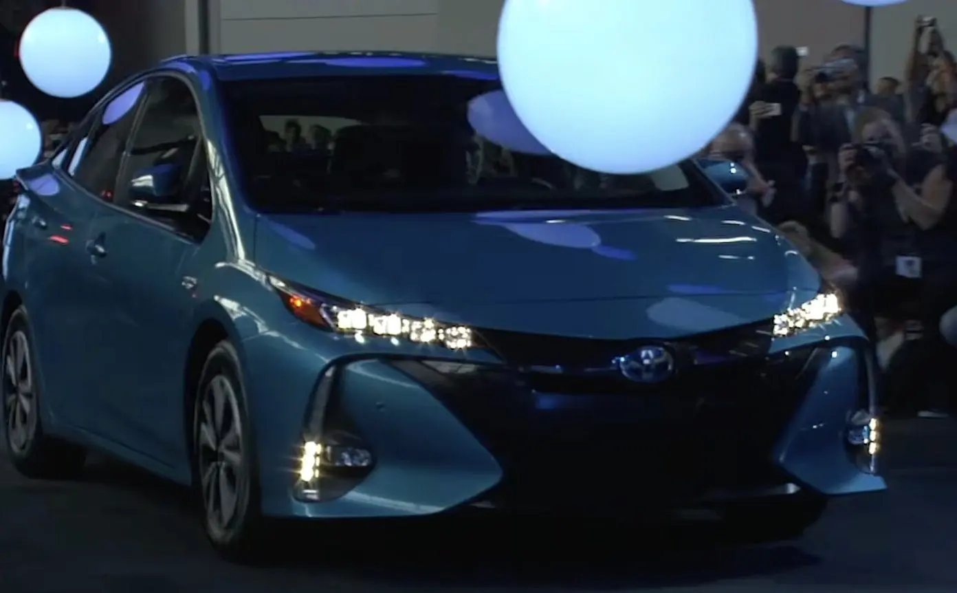Hybrid Car Market Dominance