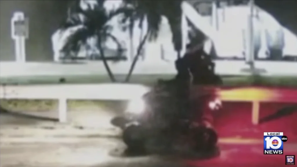 Dania Beach Boat Thieves
