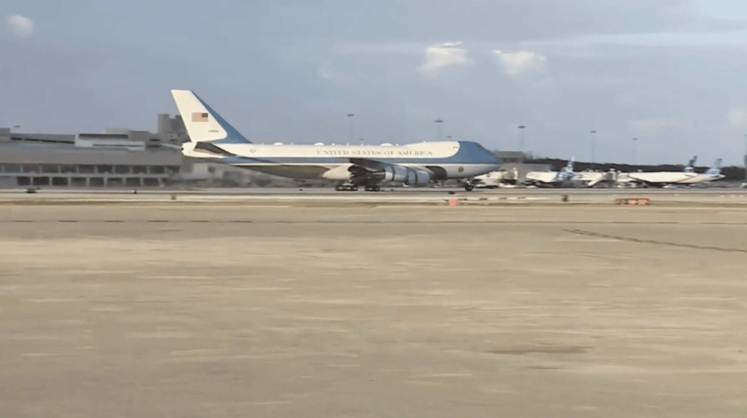 Air force One in West Palm Beach