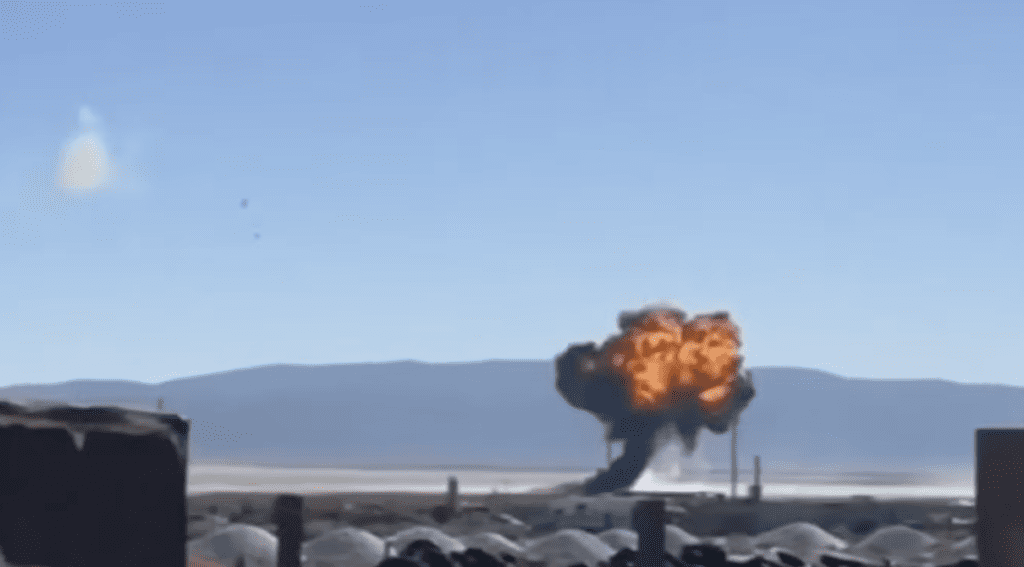 Air Force Pilot Ejects Before Thunderbird Jet Crashes in California