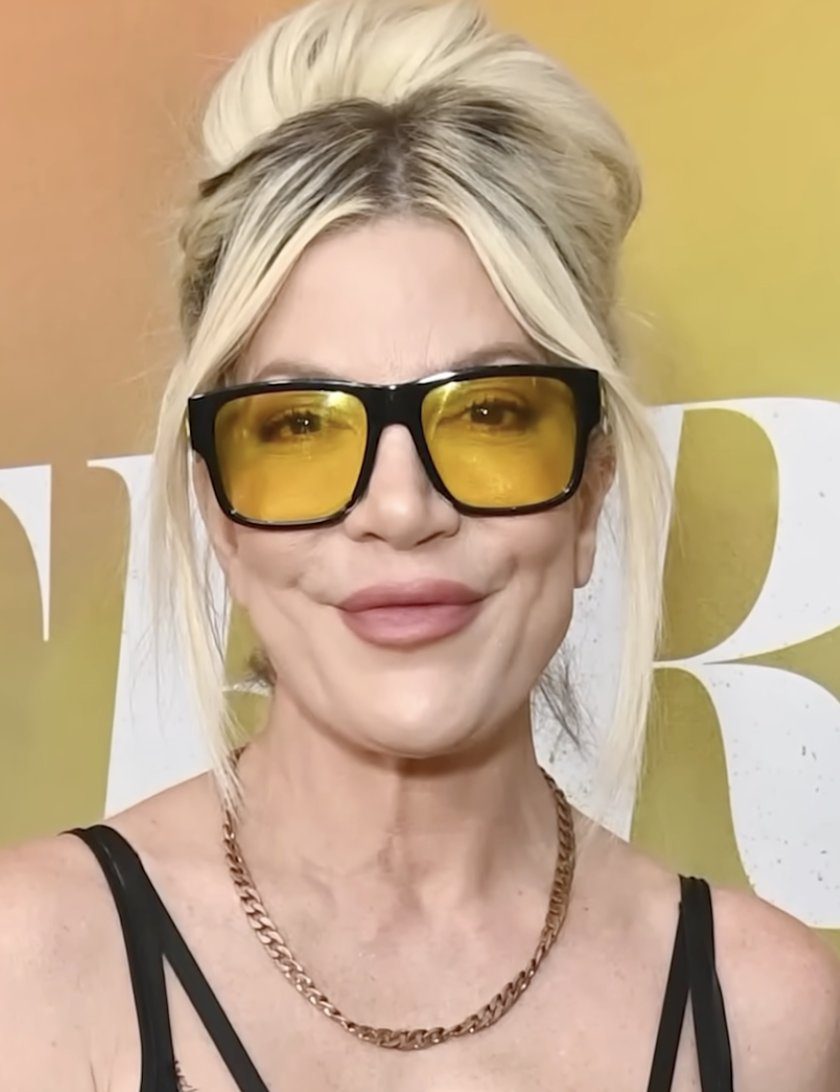 Tori Spelling and 4 of Her Kids Hospitalized After Car Crash