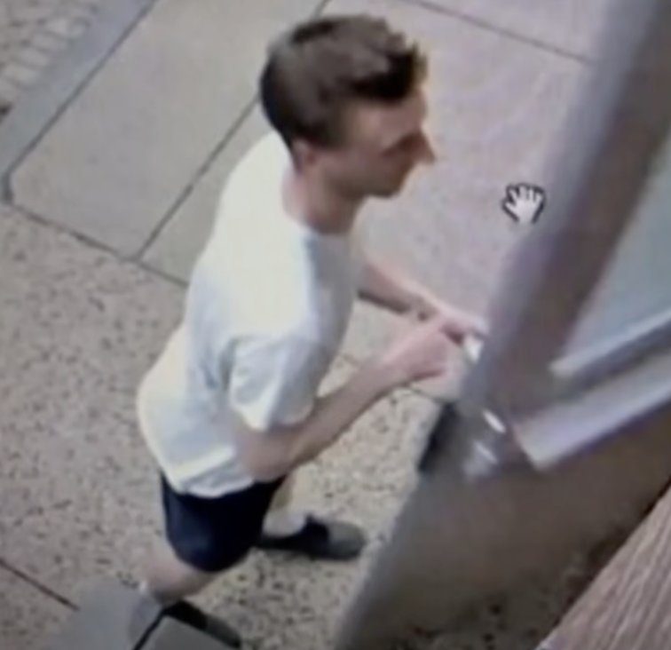 Search for assault suspect who followed students into Harvard and MIT dorms