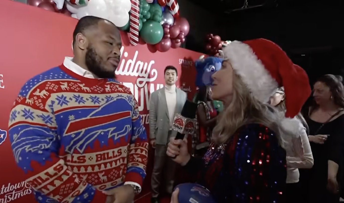 Chicago Bears Hallmark Christmas Movie
