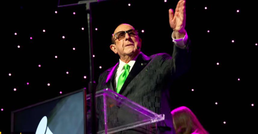 clive davis photo