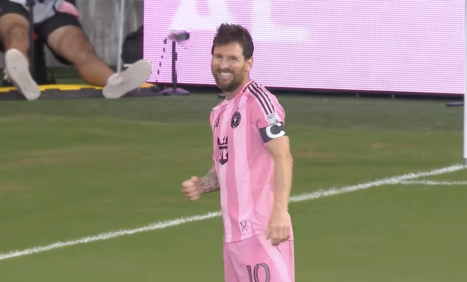 messi goal photo